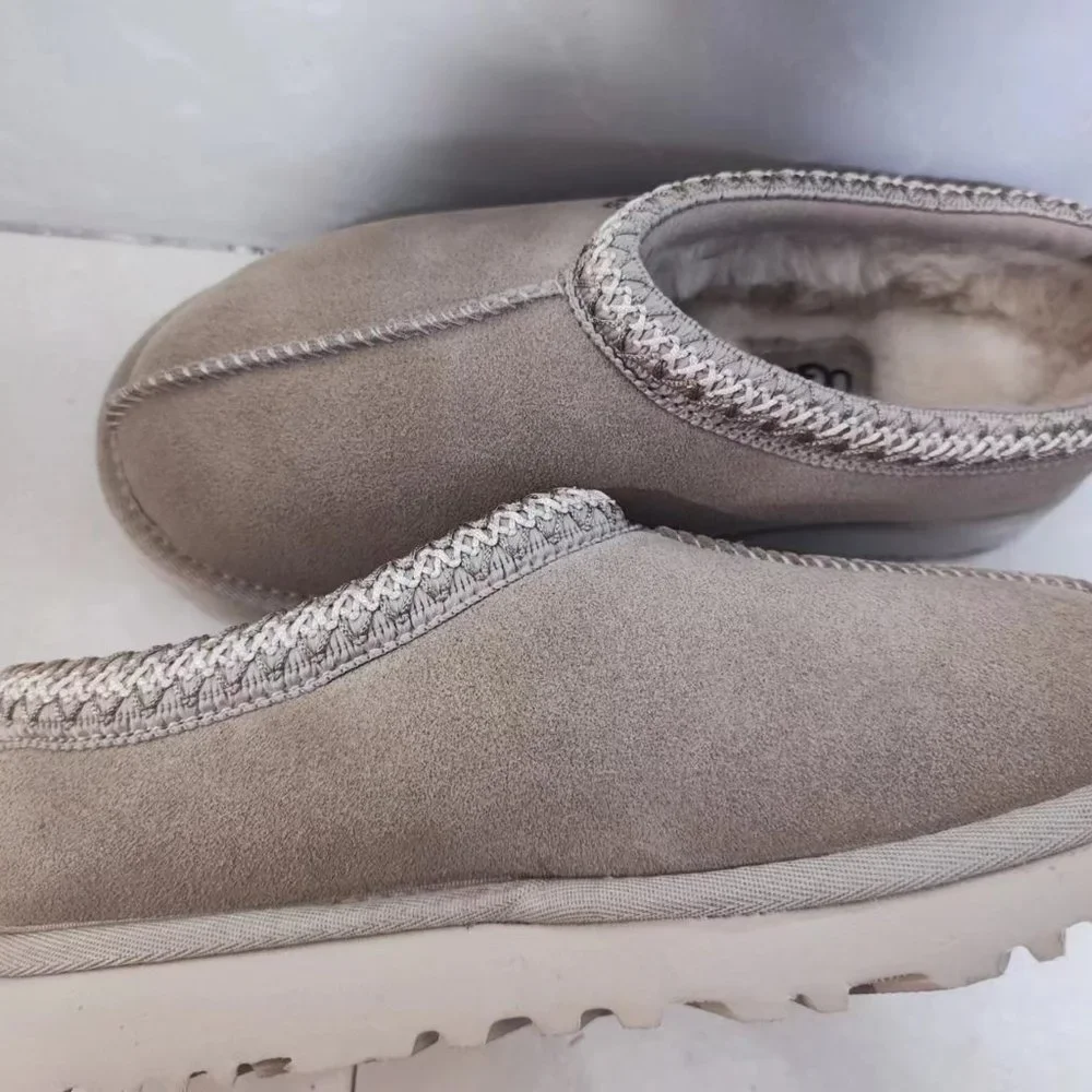 Brand New Uggs Women's Tasman Mustard Seed color - Picture 8 of 9